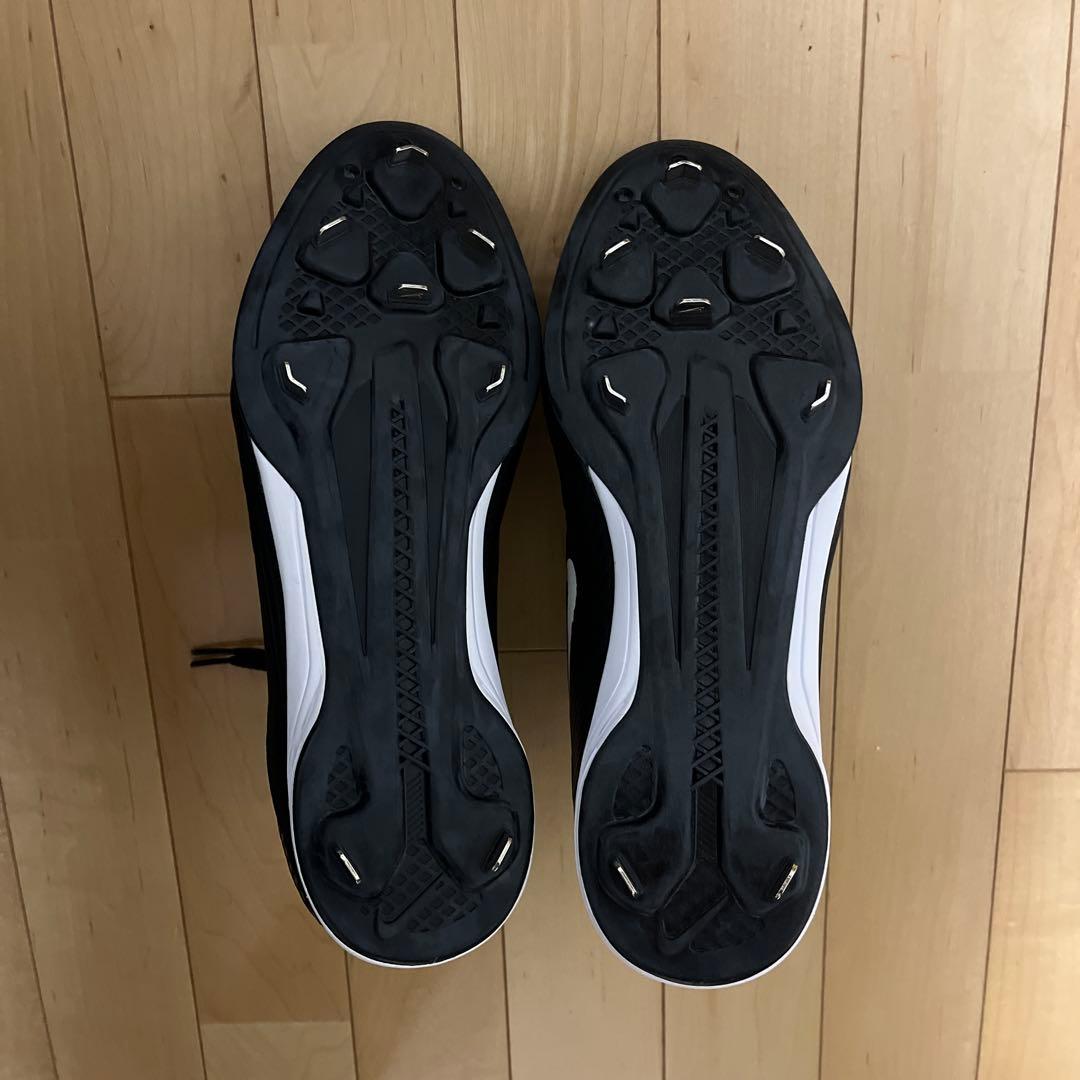 NIKE スパイク　黒