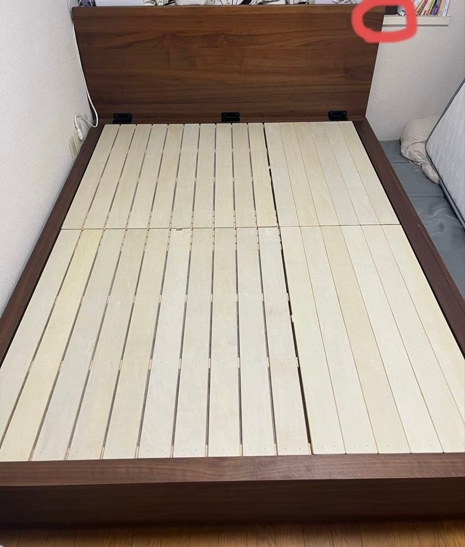 無印良品　ダブルベットフレーム　ヘッドボード付　マット下収納/引き出し収納あり