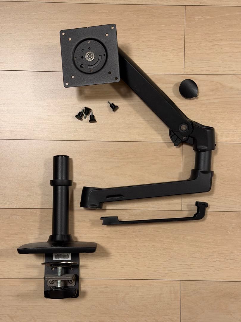 エルゴトロンLX マットブラック 45-241-224