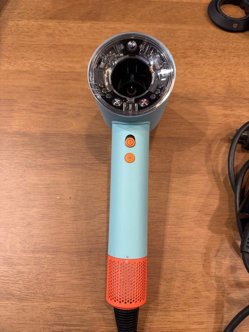 Dyson ダイソン ヘアドライヤー　セラミックパティーナ/トパーズ　HD16