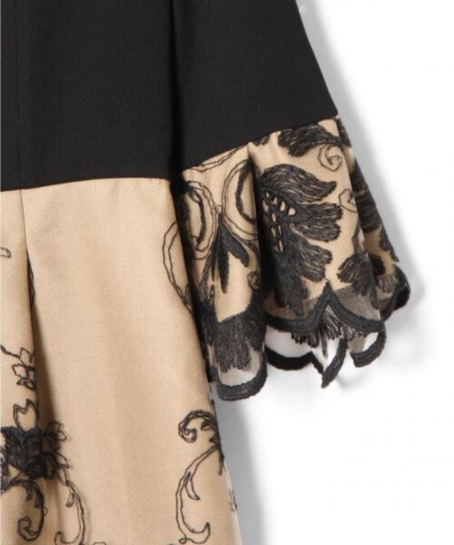 ★極美品★グレースコンチネンタル ダイアグラムタイト刺繍レースワンピース