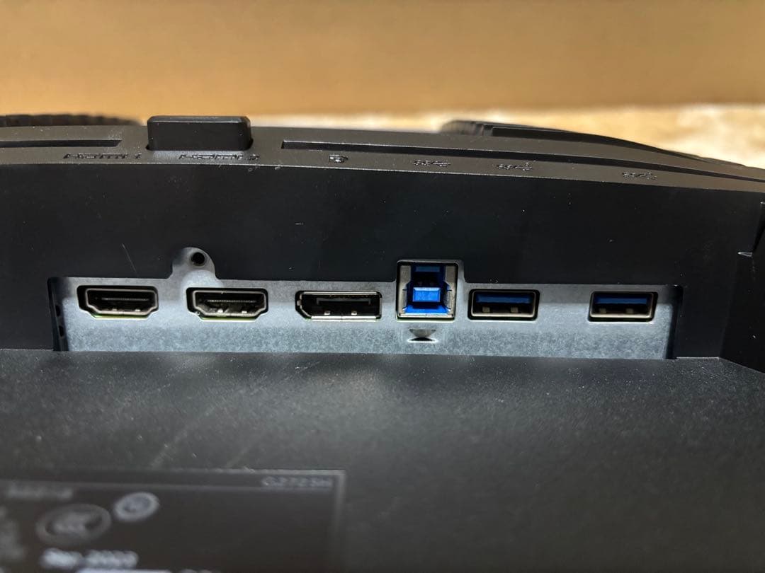 Dell 27 ゲーミングモニター - G2723H