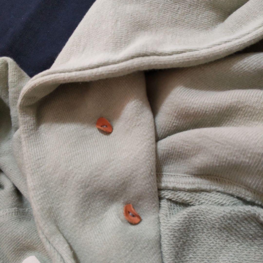 キャピタル フーディー パーカー