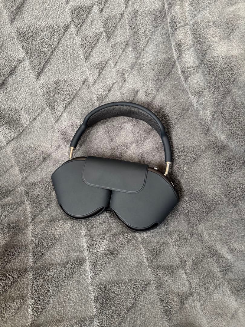 ヘッドホン airpods max