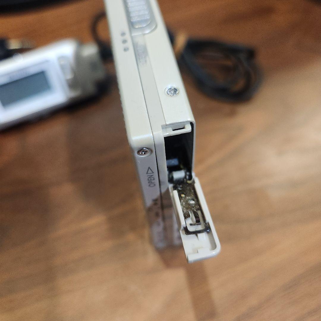 AIWA AM-HX50 アイワポータブル　MDプレーヤー　(動作品）