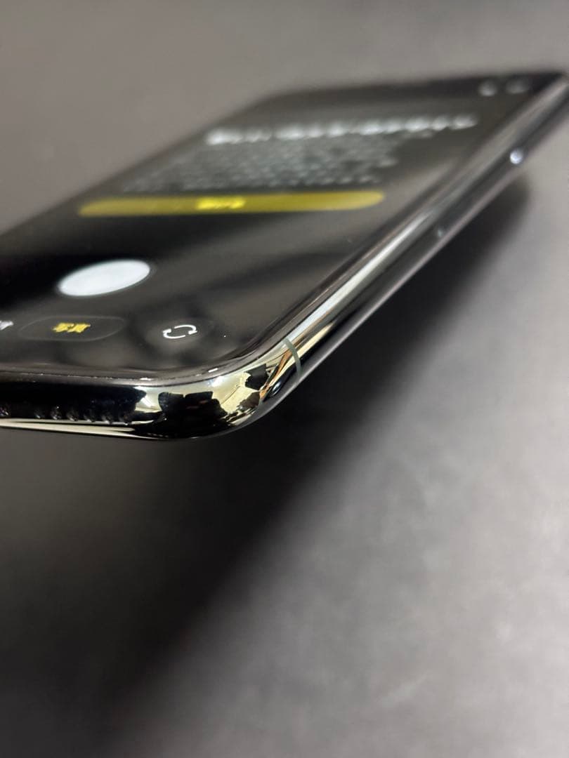 256GB iPhone 11 Pro バッテリー82%