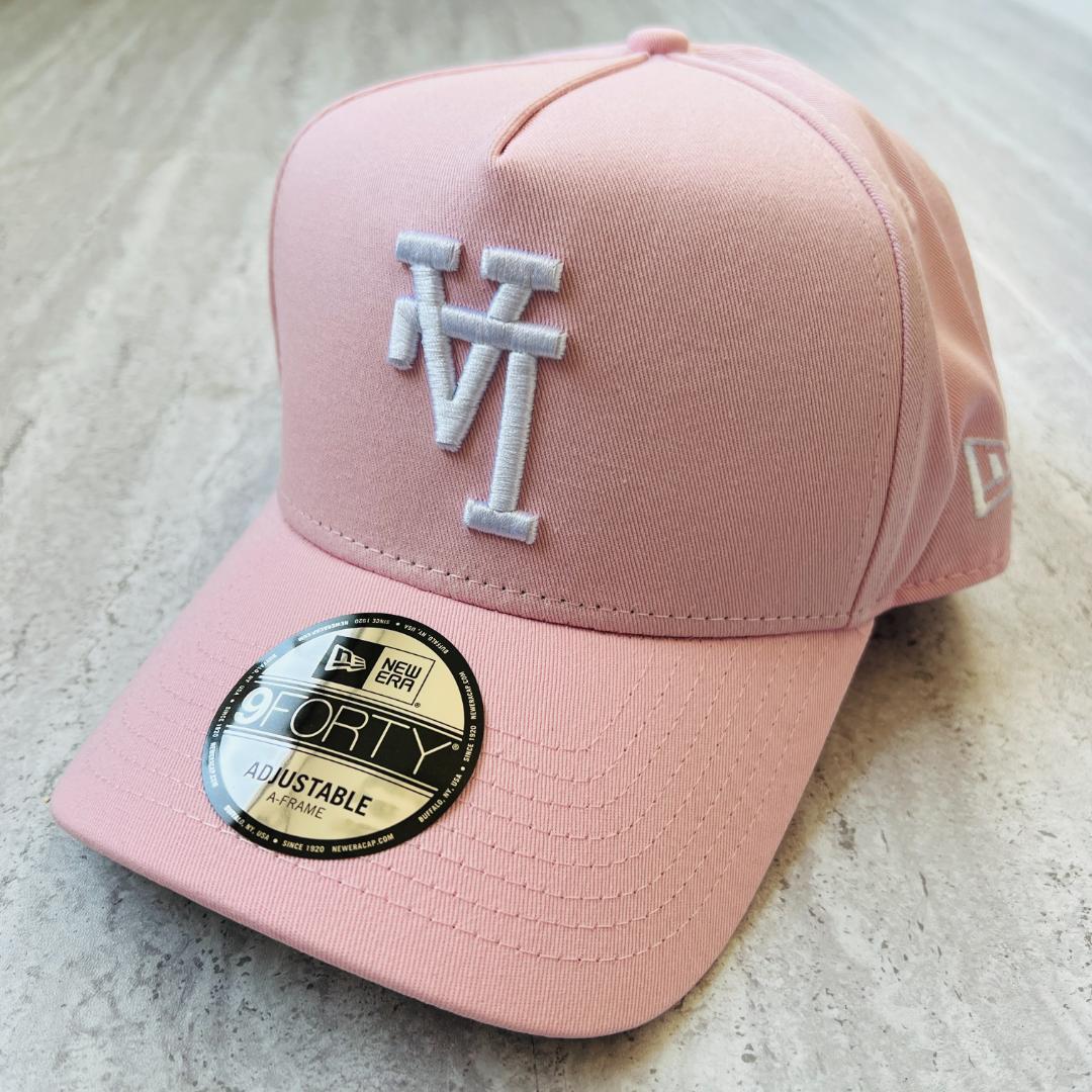 海外限定 LA ニューエラ ドジャース 逆ロゴ ピンク