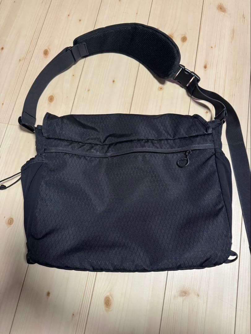 PALACE Cordura Y-Rip Despatch ショルダーバッグ