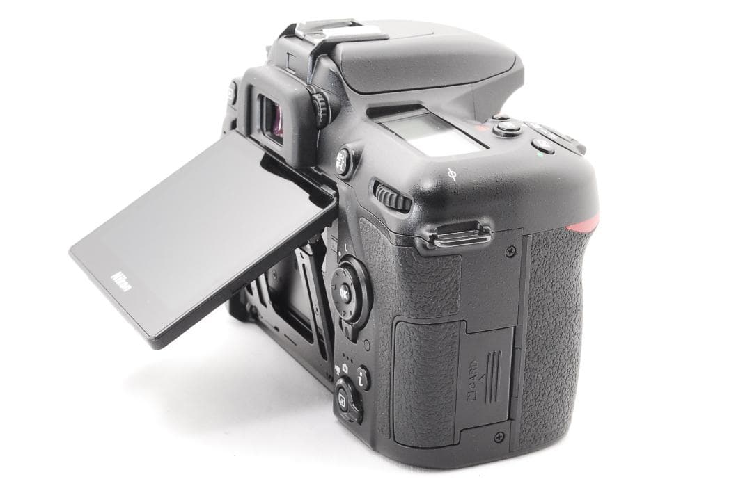 少ないシャッター数！ Nikon D7500 望遠レンズセット！スマホ転送可能♪