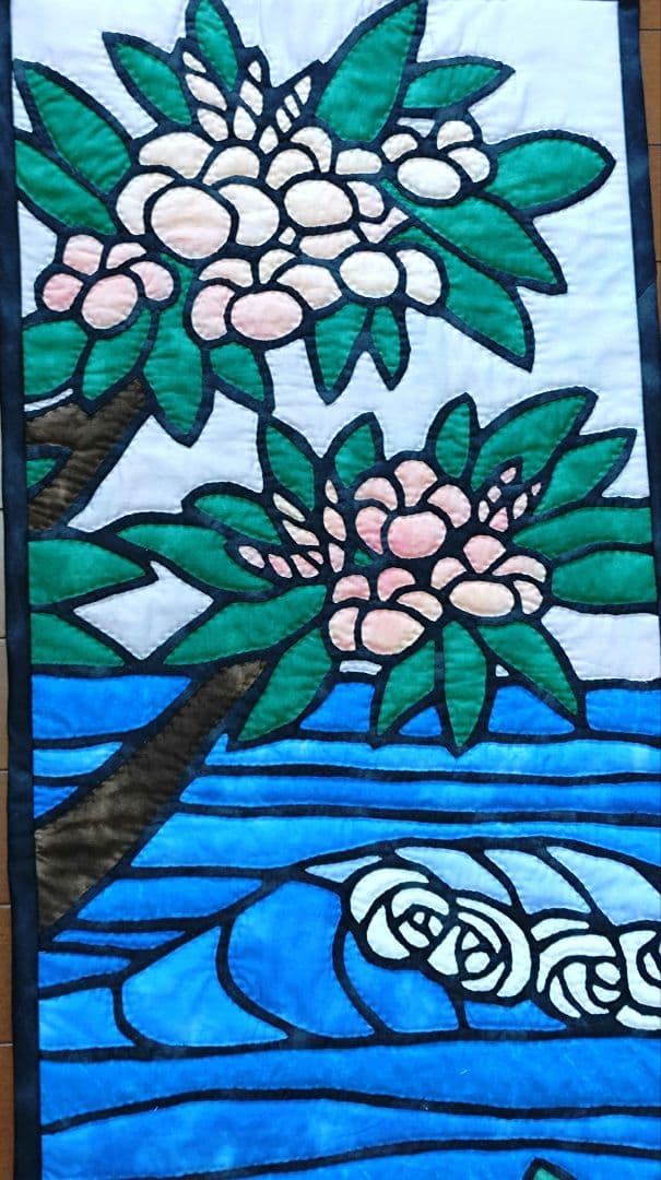 タペストリー　ハワイアンキルト　ステンドグラスキルト