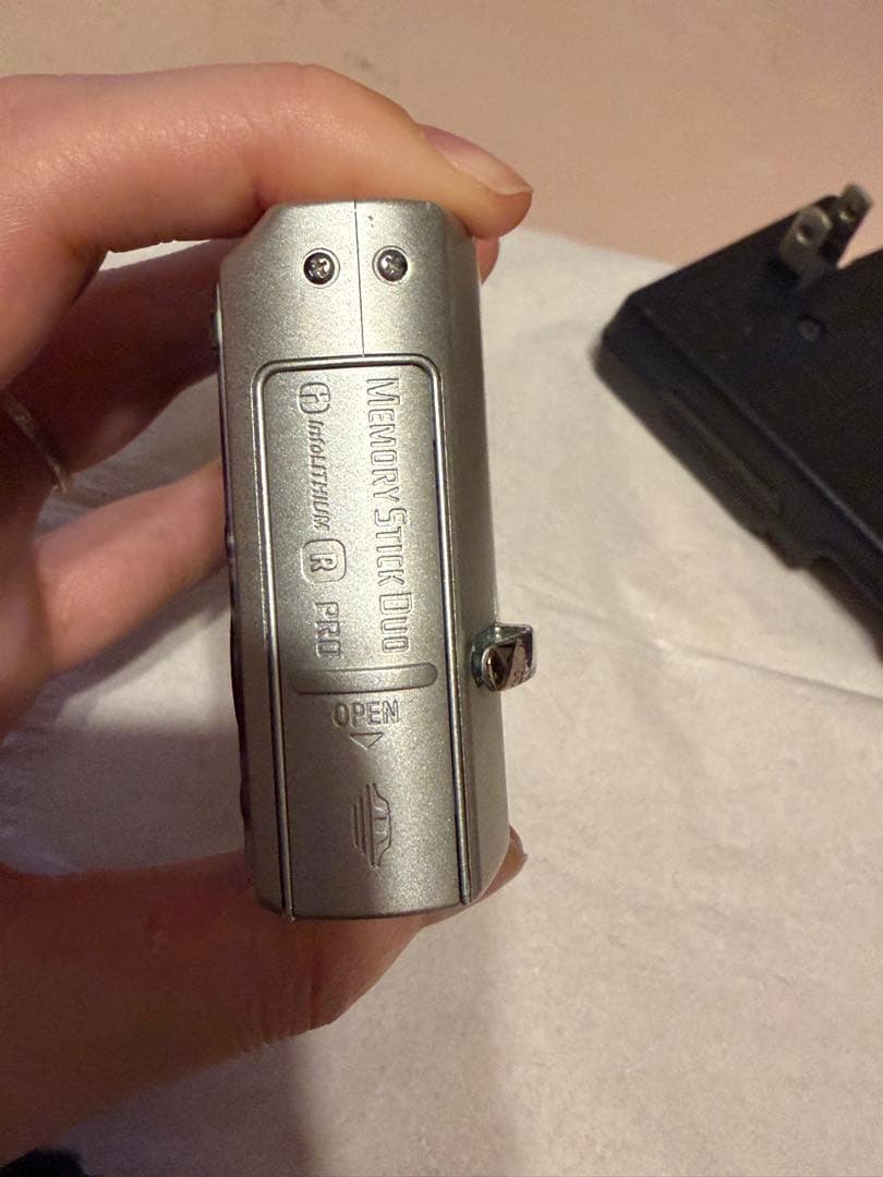 SONY Cyber-Shot T DSC-T30 デジカメ コンデジ