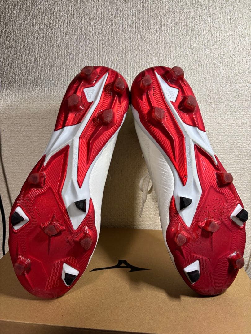 adidas プレデターマニア+19 スパイク ホワイト/ブラック/レッド