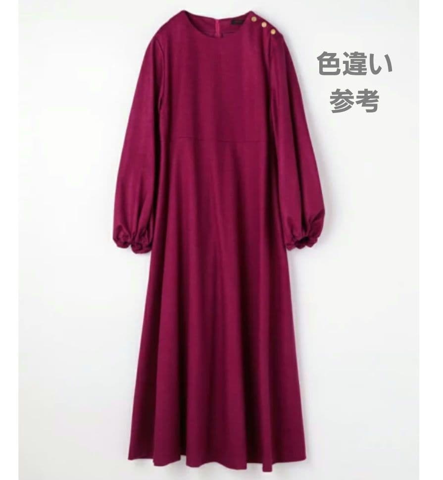 トゥモローランド　シルキーダブルフェイス クルーネックフレアワンピース　黒