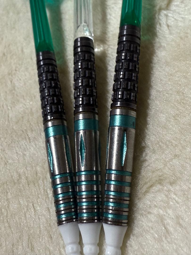 ダーツ5セット.アルミケース.全知全能