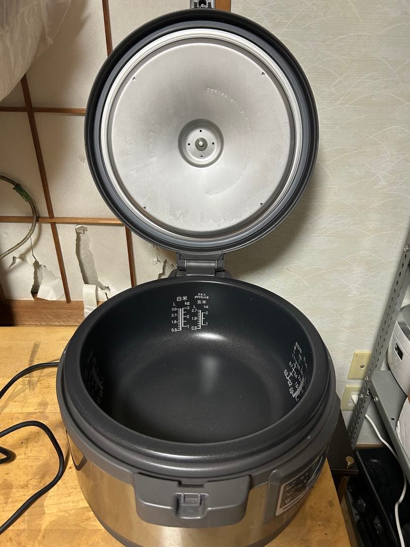 SR-PGB36P パナソニック 業務用　炊飯器　2016年製です。未使用に近い