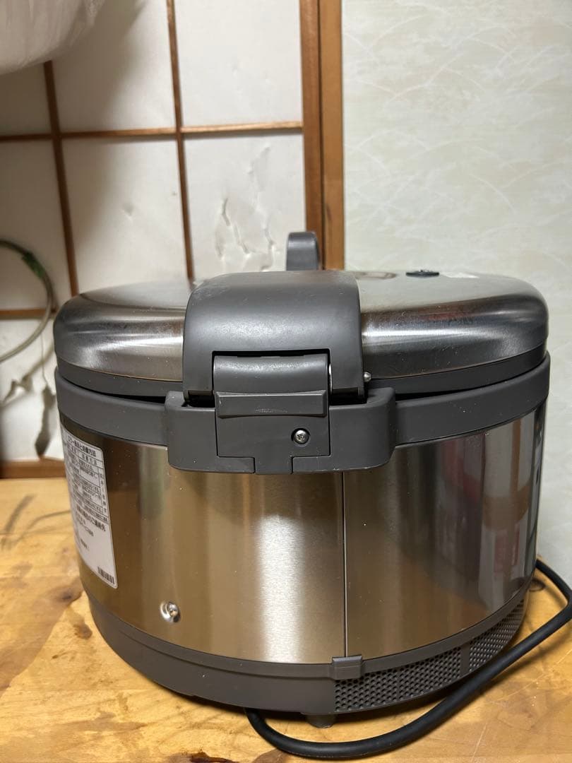 SR-PGB36P パナソニック 業務用　炊飯器　2016年製です。未使用に近い