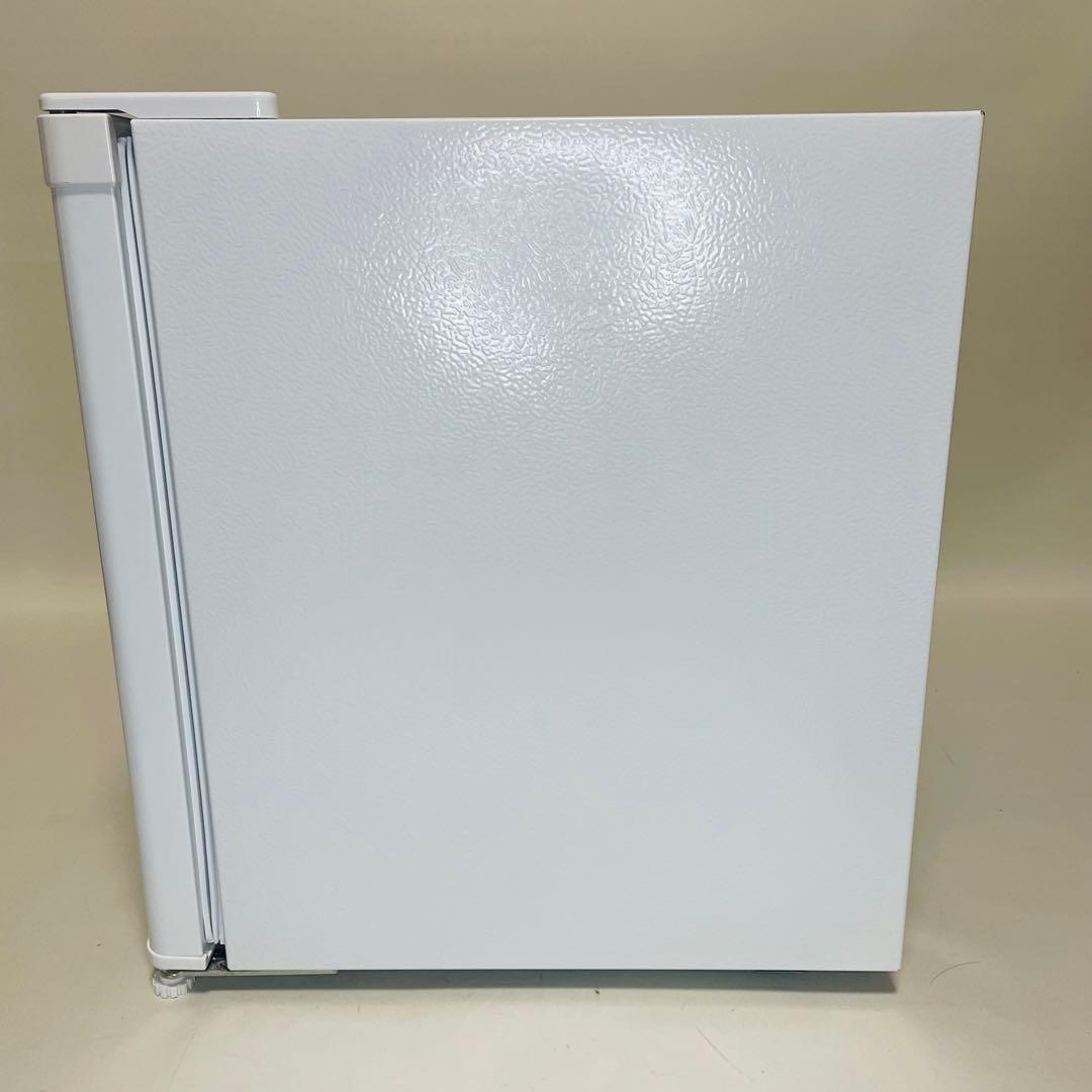 【美品、動作確認済み】アイリスプラザ　小型冷蔵庫 46L PRC-B051D