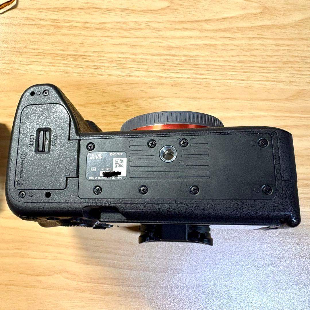 【極美品】SONY α7IV ILCE-7M4 ボディ