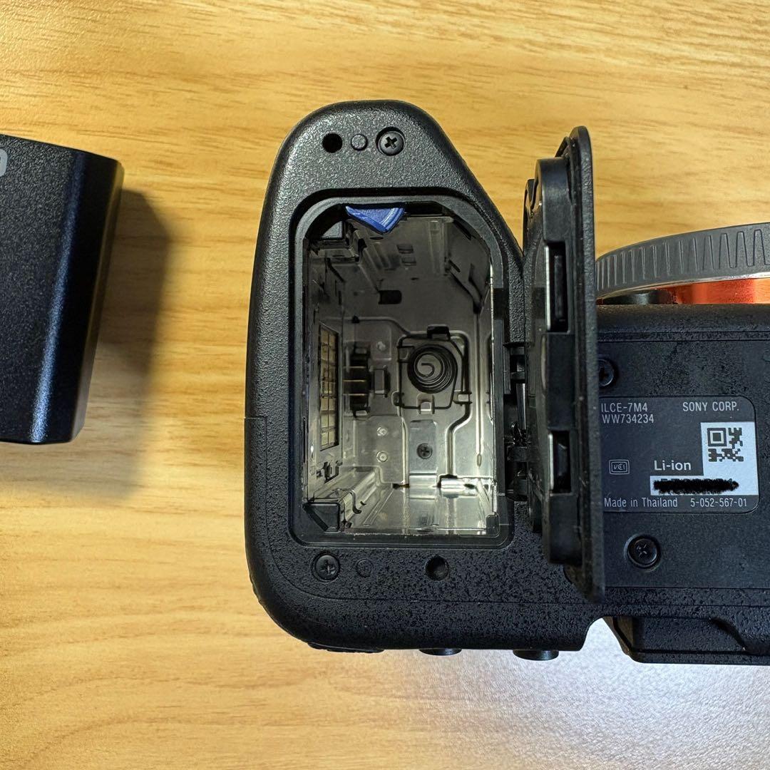 【極美品】SONY α7IV ILCE-7M4 ボディ