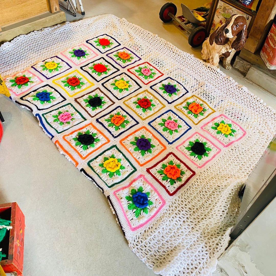 【1970s USA vintage】グラニーブランケット クロシェビッグサイズ