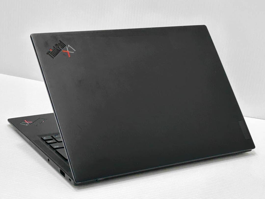 第11世代Core i5 ThinkPad X1 Carbon Gen9 16G