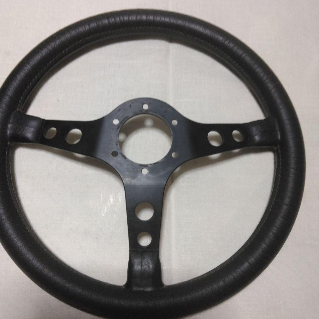 超希少　イタリー製MOMOのステアリング クレイ・レガツォーニモデル