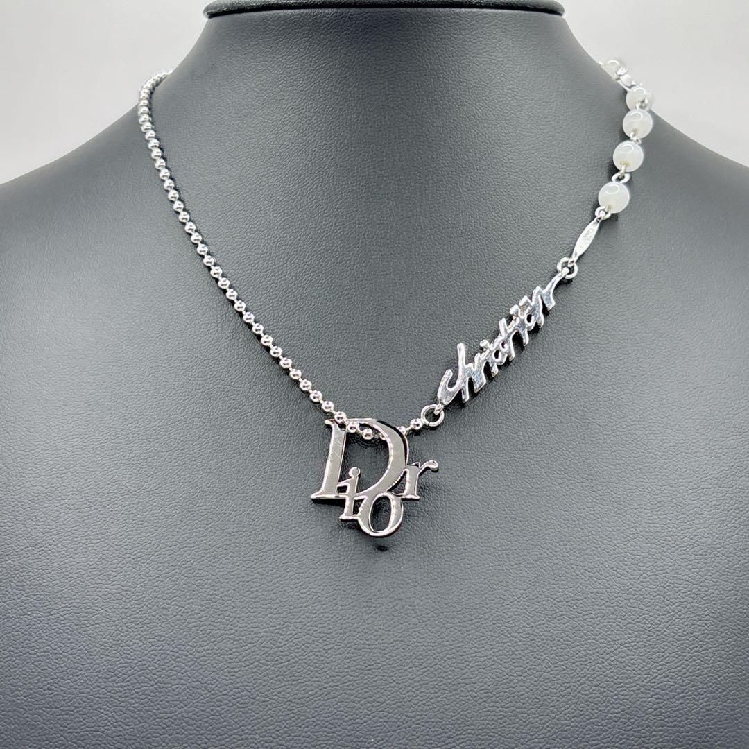 DIOR ヴィンテージ デザインネックレス シルバーカラー ロゴ Dモチーフ