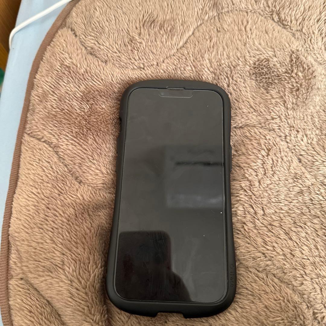 iPhone 13 Pro シルバー iFaceケース付き