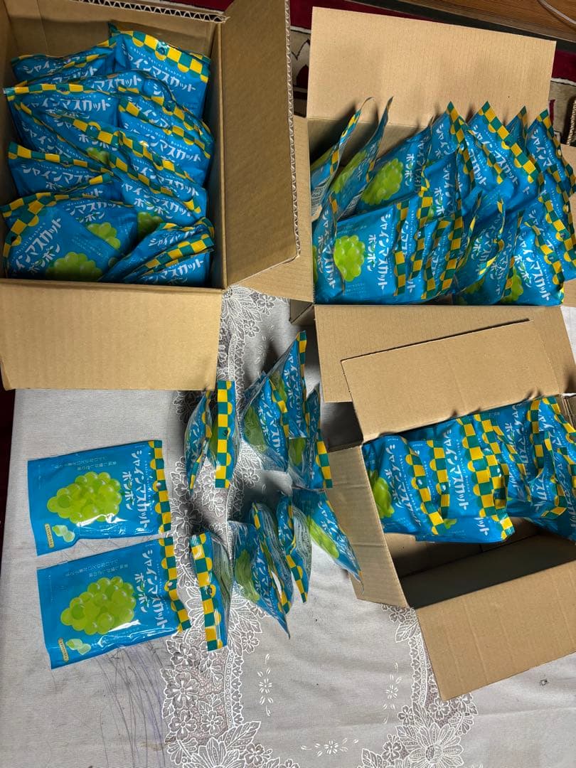 新品未開封 シャインマスカットボンボン 60袋セット