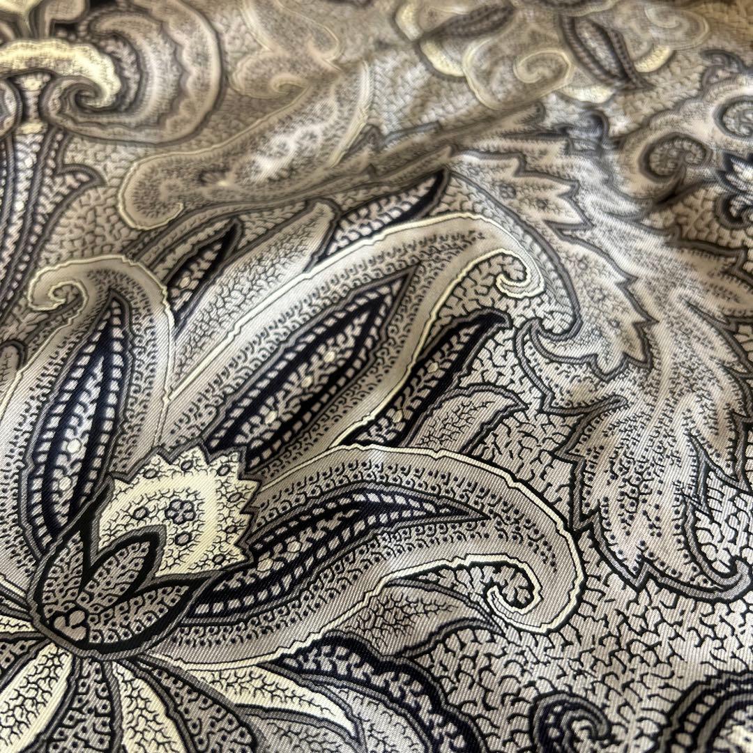 ❤️極暇❤️ETRO❤️エトロベスト　イタリー製　ペイズリー柄　44