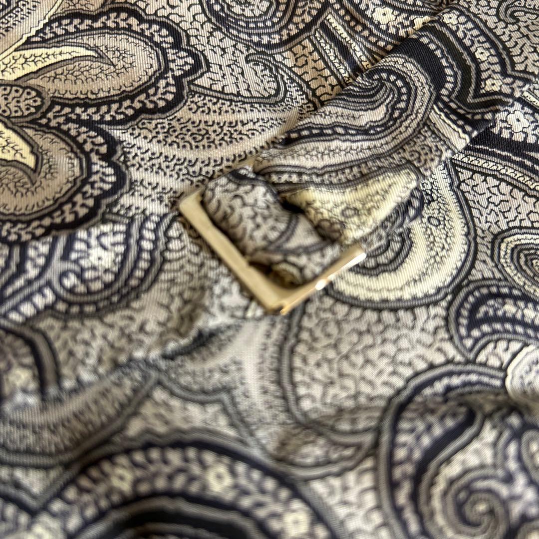 ❤️極暇❤️ETRO❤️エトロベスト　イタリー製　ペイズリー柄　44