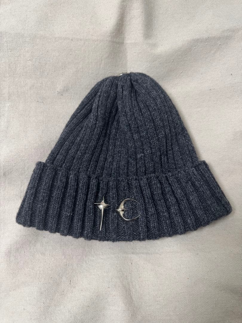 Thug club サグクラブ ニット帽 ダークグレー （汚れ、毛玉なし）