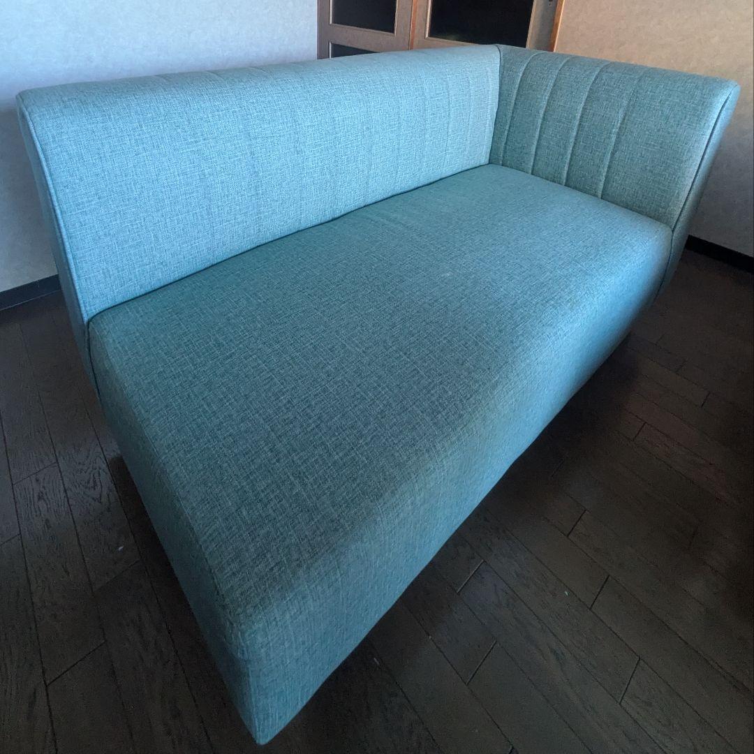 水色片肘ソファ(二人掛け)