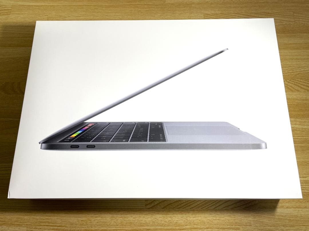 MacBook Pro 13\" 2019 16GB / 512GB / US配列