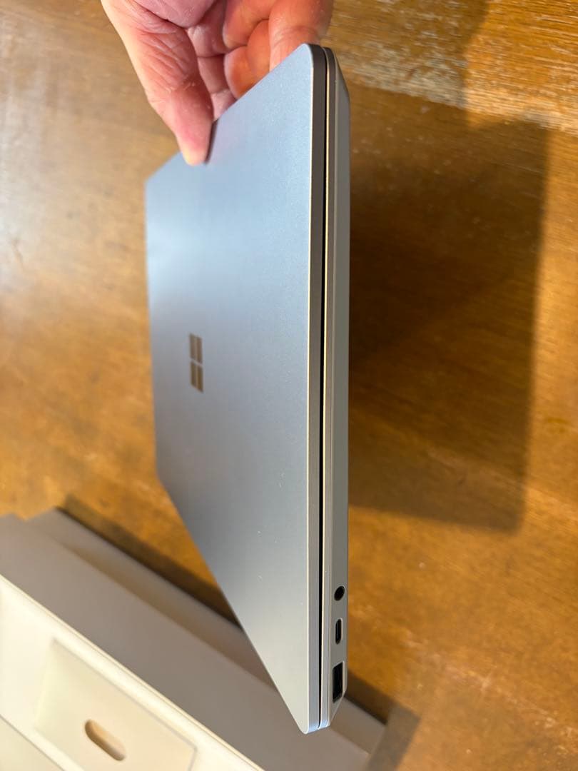 Windowsノート本体 Microsoft Surface Laptop Go/i5/8GB/128GB