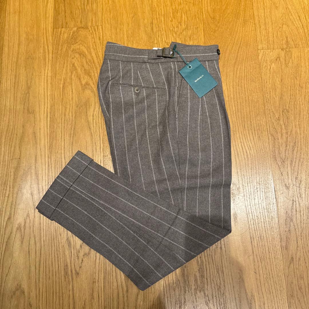 s*ぞ様 新品　BERWICH ベルウィッチ　スコッチ　チョークストライプ　ベー