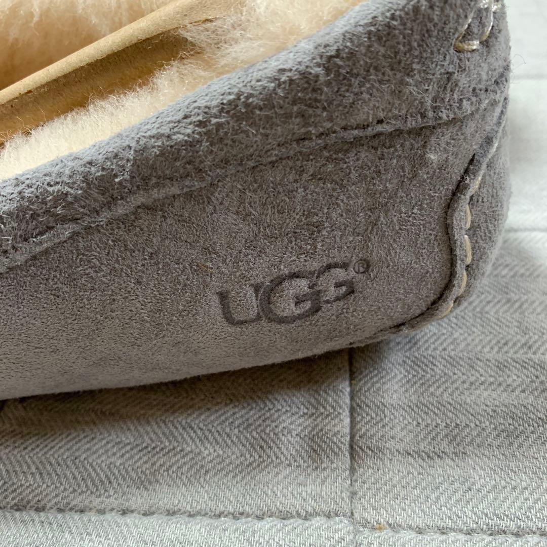 【新品】UGG グレー モカシン(24.0)