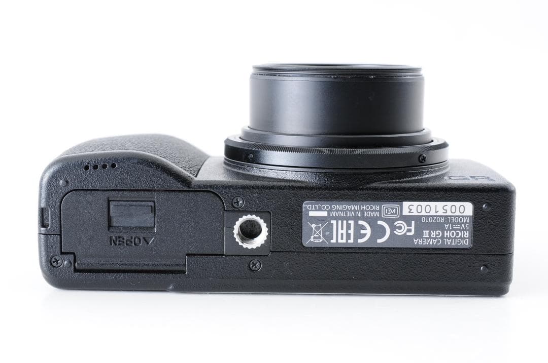 【箱付】 リコー RICOH GR III 《ショット数 5859回》