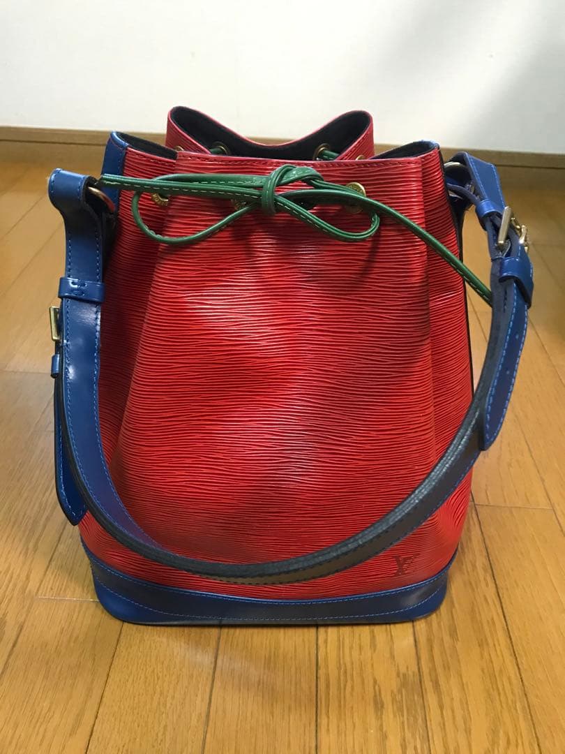 ルイビィトン　エピ