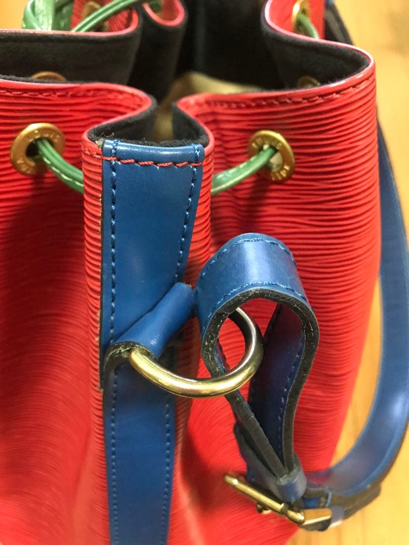 ルイビィトン　エピ