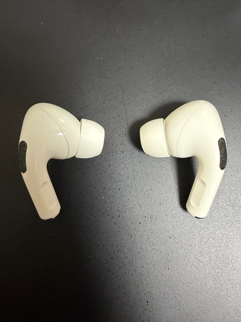 AirPods Pro 第1世代 ジャンク ノイズあり イヤーチップS未使用付