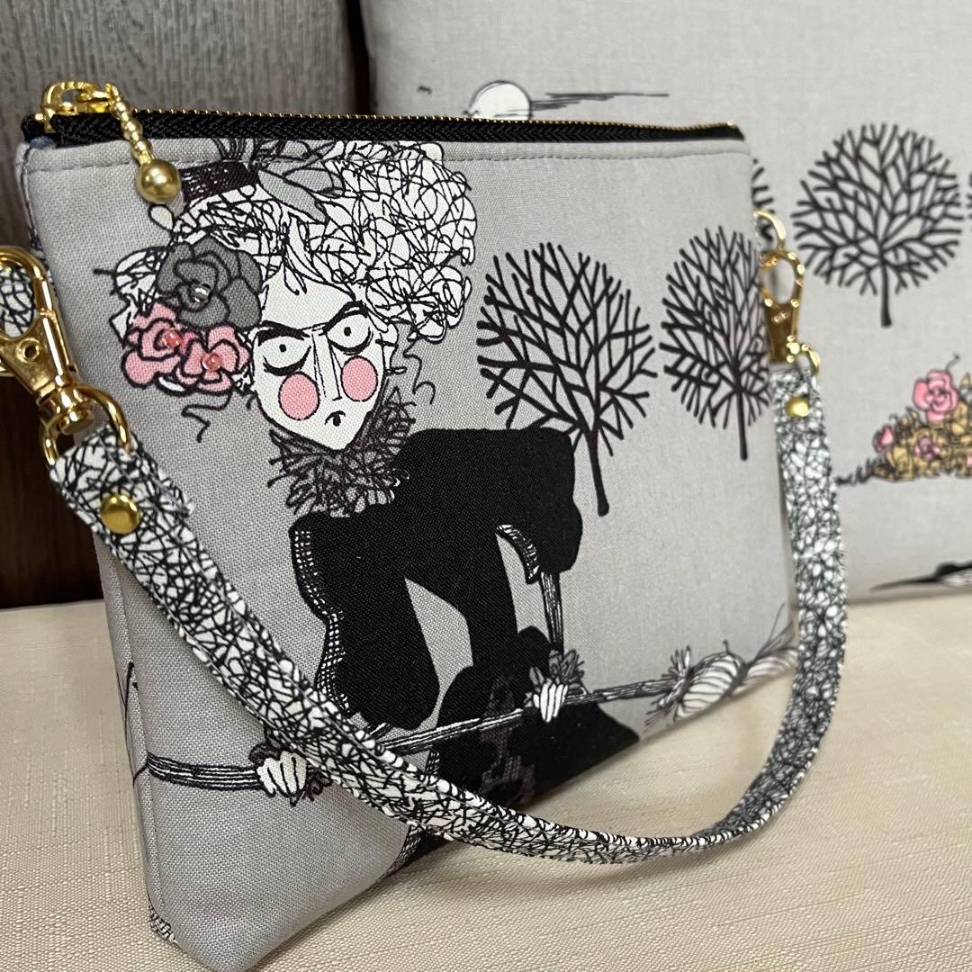 ♡ the ghastliesで2個♡ハンドメイド　アレキサンダーヘンリー