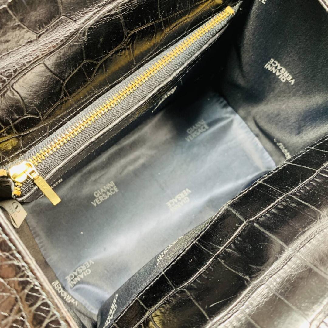 パ*ム様 ジャンニヴェルサーチ ハンドバッグ バニティバッグ サンバースト クロ