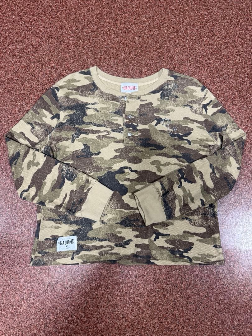 BAD WAY 迷彩　サーマル　ワンポイント花