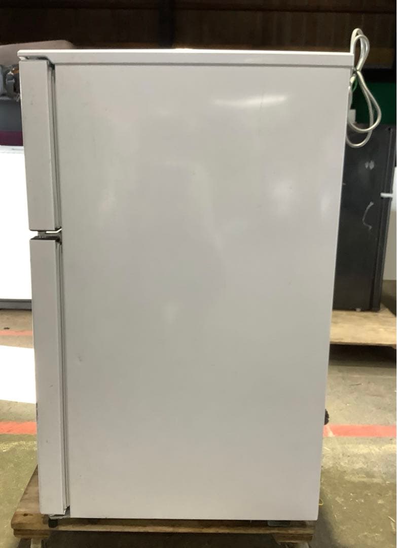 【一人暮らし用】ハイセンス 2ドア冷蔵庫 HR-B95A 93L 2019年製