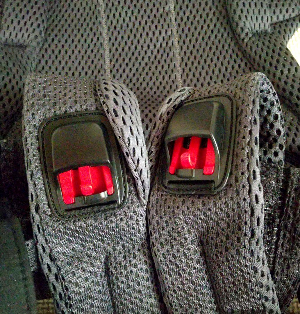 BABYBJÖRN ベビービョルン ハーモニー　抱っこ紐 取り扱い説明書付き