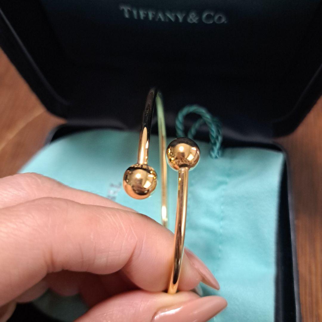 Tiffany & Co. ゴールドワイヤ バングル