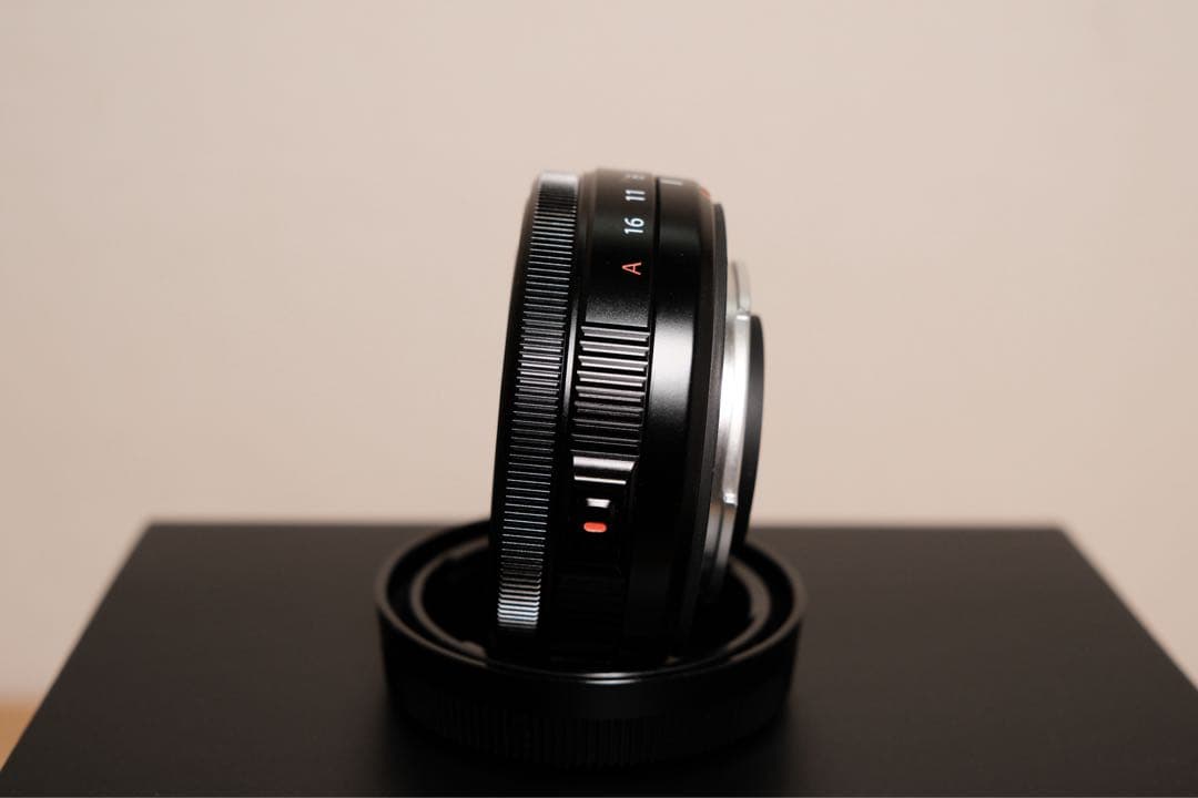 新品同様 富士フイルム FUJIFILM XF27mm F2.8 R WR