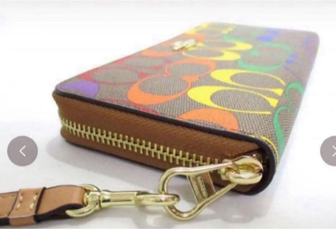 COACH長財布レインボーマルチカラーシグネチャーストラップ付.男女兼用.新品