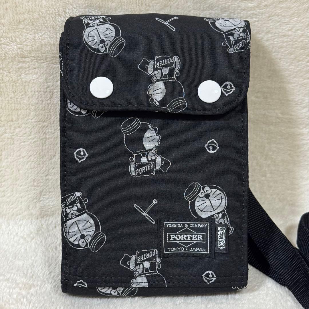 ドラえもん × PORTER NAVIGATOR CASE ショルダーバッグ